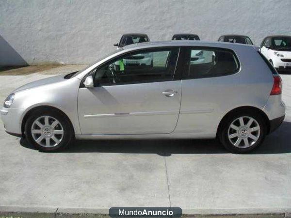 Volkswagen Golf 2.0TDI Highline DSG