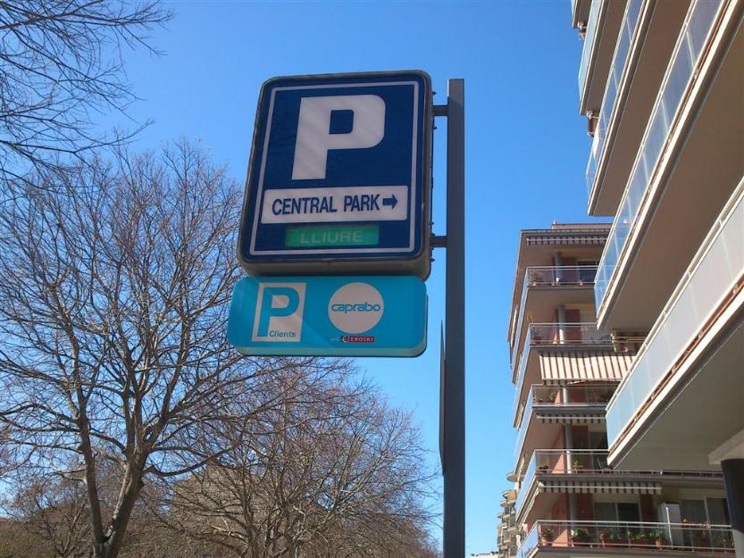 Abono de aparcamiento, horario de mañanas (Castelldefels Centro)