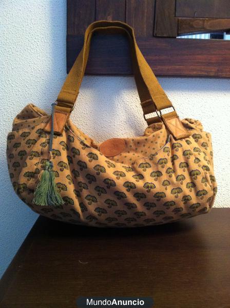 BOLSO DE LONETA COLOR TOSTADO CON ESTAMPADOS