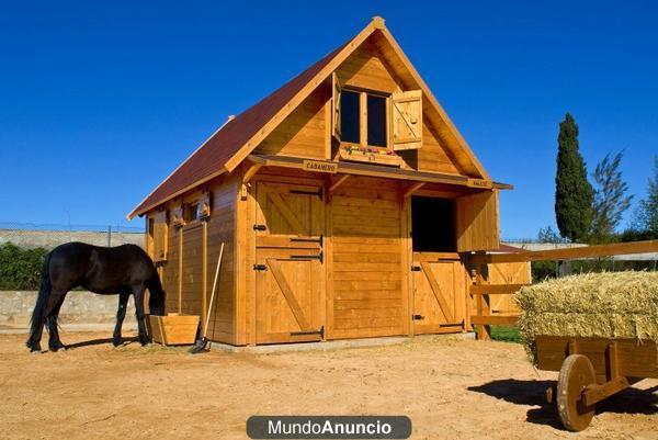 BOXES DE MADERA PARA CABALLOS