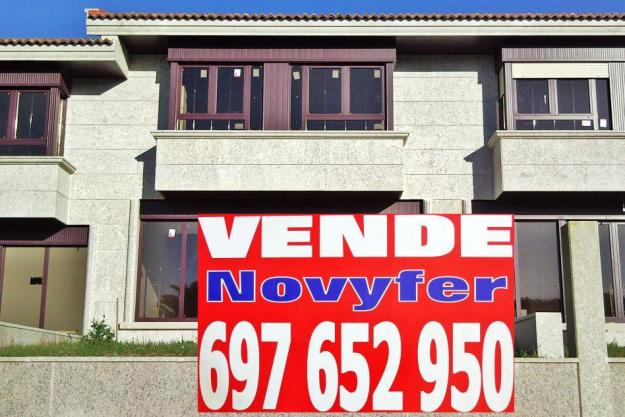 EXCELENTES CHALETS ADOSADOS DE LUJO CON VISTAS A LA RIA EN BAIONA PONTEVEDRA