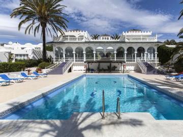 Luxurious villa in Oasis Club