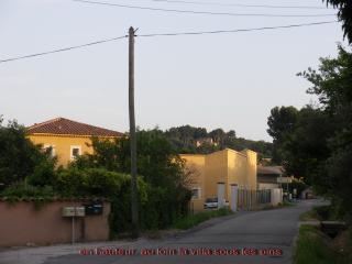 Casa rural : 4/5 personas - avinon  vaucluse  provenza-alpes-costa azul  francia