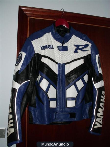 Cazadora Moto Piel con logos YAMAHA talla XL