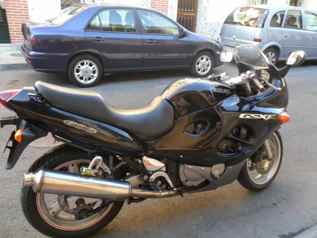 suzuki gsx 600