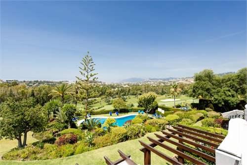 House for Sale in Malaga, Andalucia, Ref# 2977840