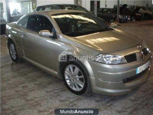 Renault Megane COUPECABR. CONFORT DYNAMIQUE