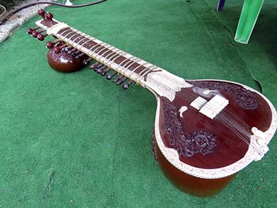 Sitar profesional india con doble calabaza