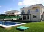 Chalet con 6 dormitorios se vende en Coin - mejor precio | unprecio.es