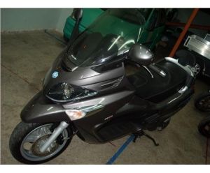 PIAGGIO X EVO 400