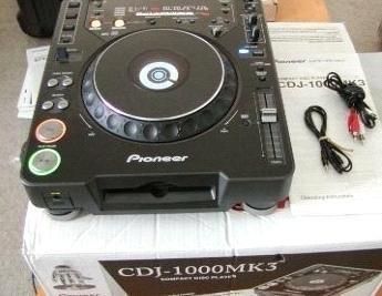 2 x PIONEER CDJ-1000MK3 & 1 x DJM-800 MIXER DJ PACKAGE
