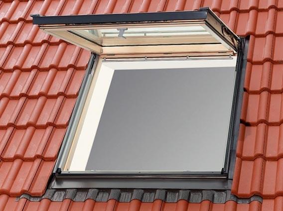 5 ventanas  VELUX  para el techo usadas