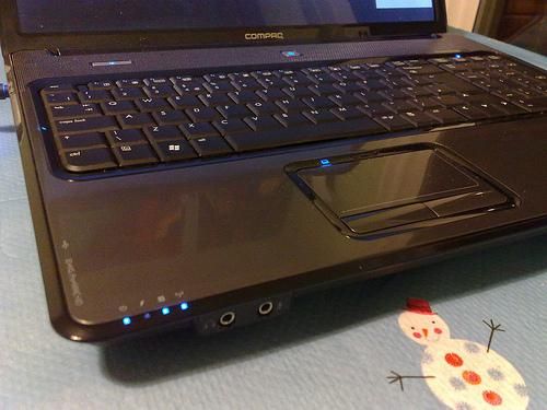 Vendo portatil Compaq presario A900