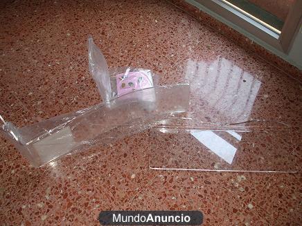 3 Estantes translucidos de acrilica