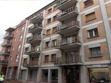 Apartamento con 3 dormitorios se vende en Vic