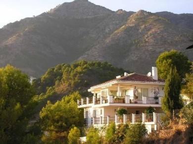 Chalet con 6 dormitorios se vende en Mijas Pueblo, Costa del Sol