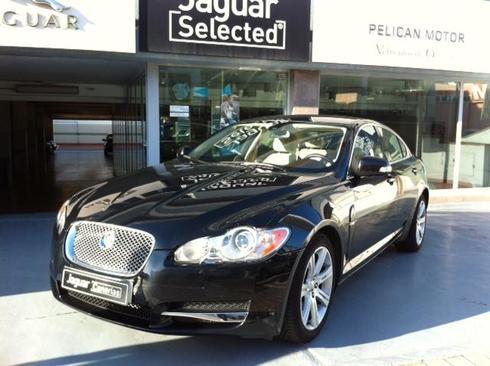 Jaguar XF 2.7D LUXURY