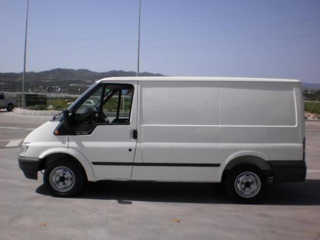 2005 Ford Transit FT 260