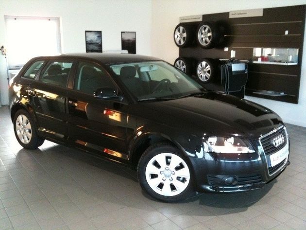 AUDI A3  SPOR. 1.6TDI ATTRACTION