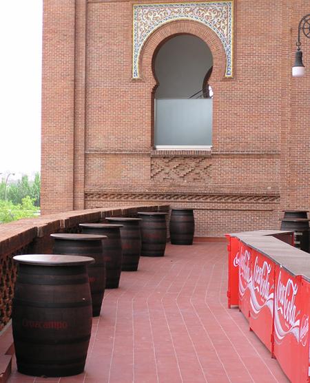 Barricas, barriles y toneles para vino o decoracion rustica