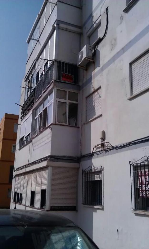 se vende piso en puente mayorga