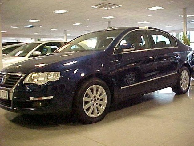 TOYOTA AURIS D4D LUNA