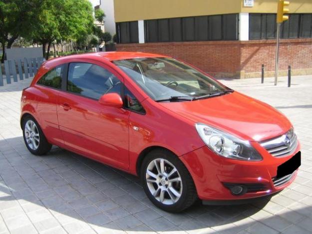 2007 Opel Corsa 1.4 Sport Rojo