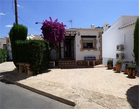 House for Sale in Alicante, Comunidad Valenciana, Ref# 2975604