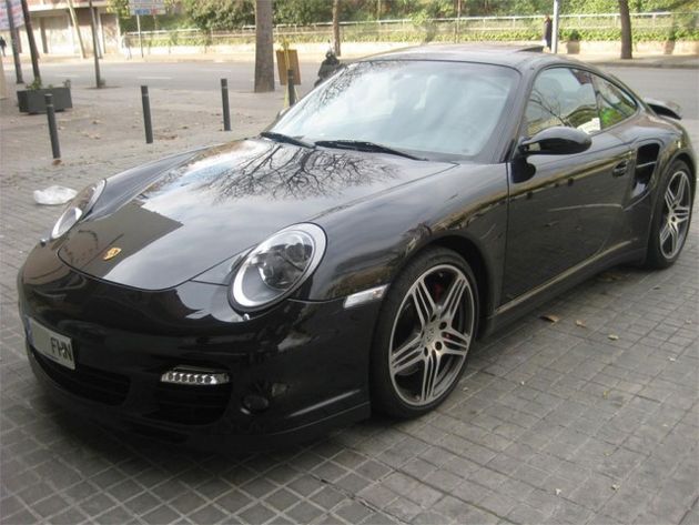 PORSCHE 911 Turbo