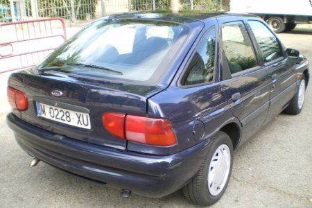 FORD ESCORT 1.8 TD CLASSIC - MADRID