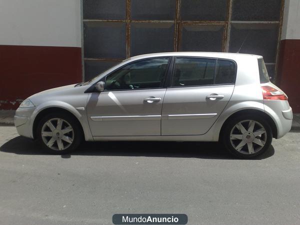 vendo con urgencia renault megane 2006