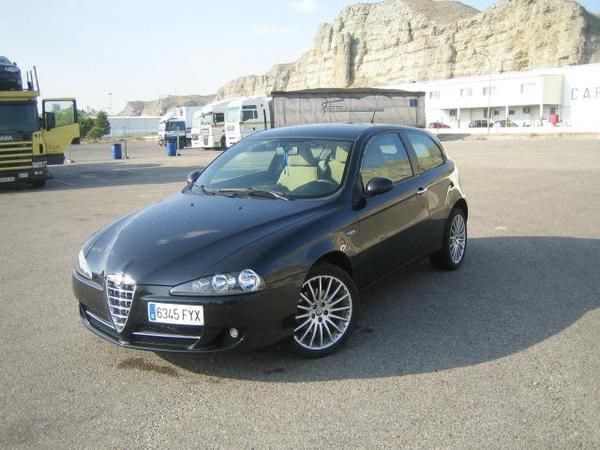 vendo Alfa Romeo 147