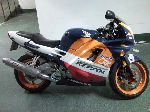 vendo CBR 600