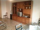 Mueble de comedor en perfecto estado con cajoneras y vitrina - mejor precio | unprecio.es