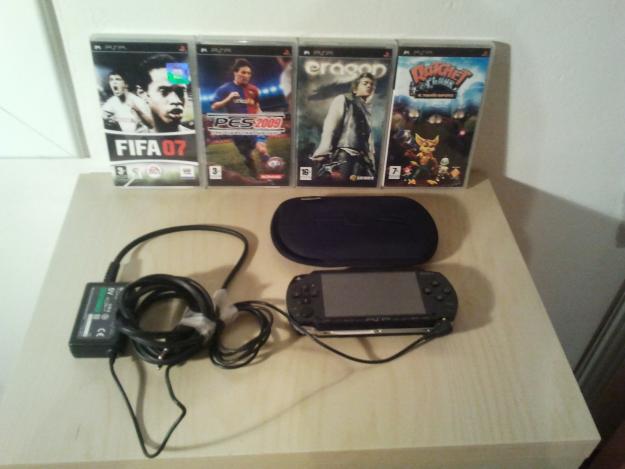 PSP+CARGADOR+FUNDAPSP+4 JUEGOS+MEMORY (LEER DESCRIPCIÓN!!)