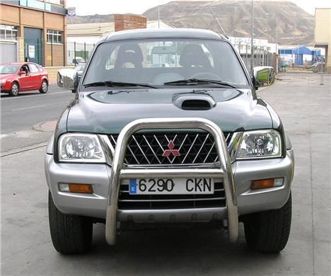 MITSUBISHI L200 Doble Cabina 4X4 GLS