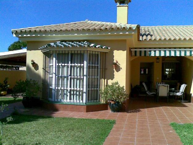 Chalet en Chiclana de la Frontera