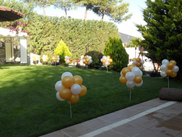 Decoracion con globos comuniones Bodas. Sueltas de globos bodas eventos