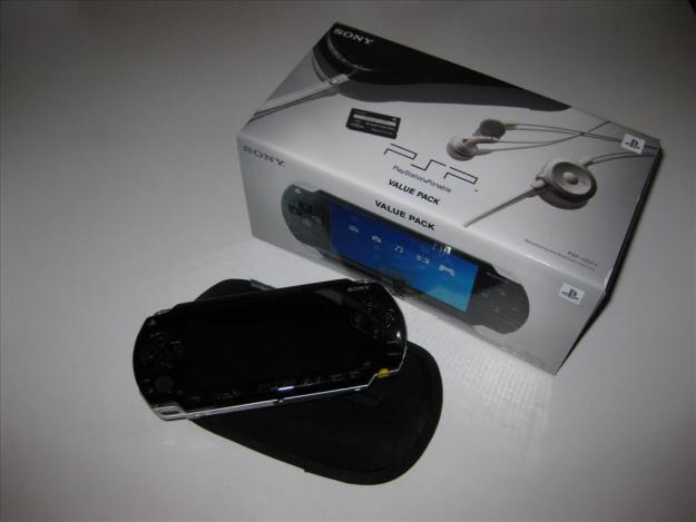 Psp Value Pack + Formule one 06 + Memory Stick  Duo 2GB + Umd Hancock