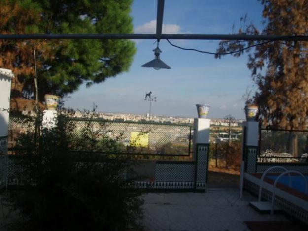 vendo casa adosada unifamiliar tipo A excelentes vistas panorámicas de la ciudad Sevilla