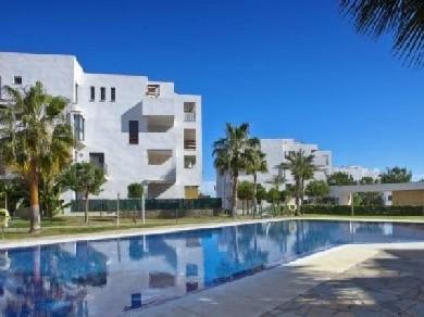 Apartamento con 2 dormitorios se vende en Mijas Costa, Costa del Sol