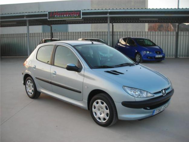 Peugeot 206,gris metalizado 1.4