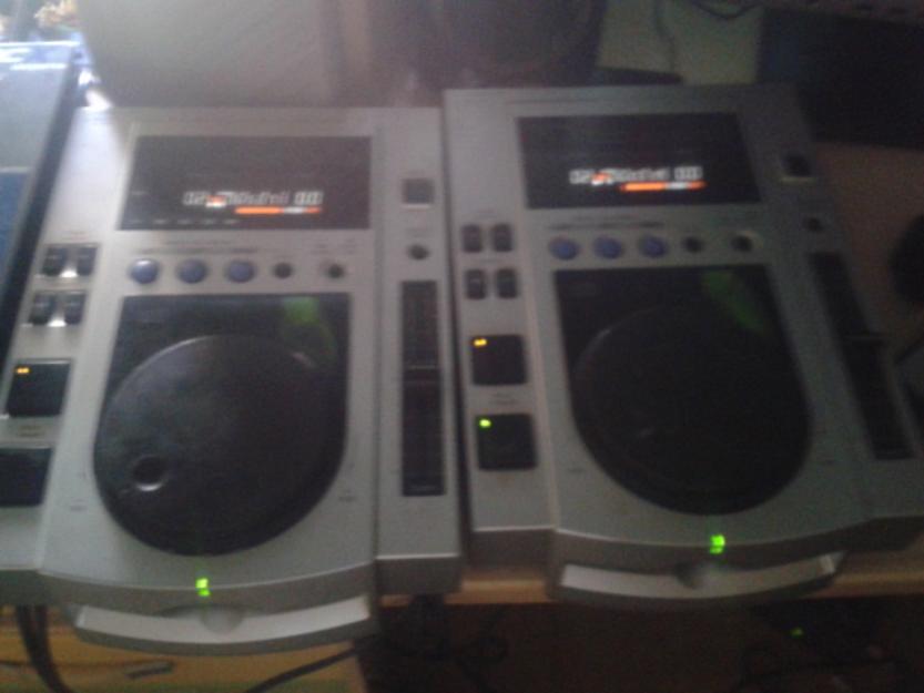 Dos Pioneer cdj100