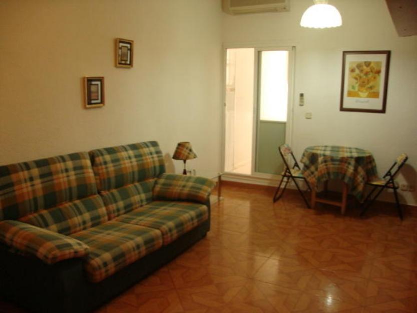 Estudio En Alquiler Barrio Pacifico Madrid MLS 13-63