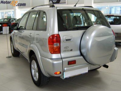 TOYOTA RAV 4 2.0 D-4D 116CV SOL - Zaragoza