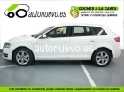 Audi A3 Sportback Attraction 1.6 Tdi 105cv. 5vel Blanco Ibis, Rojo , Negro - mejor precio | unprecio.es