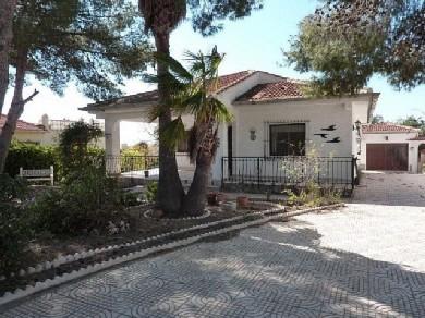 Chalet con 3 dormitorios se vende en Pinar de Campoverde