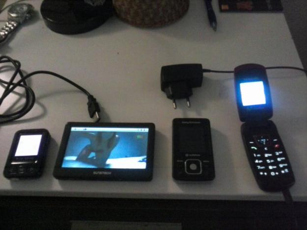 MP5 + MP4 + SAMSUNG + SONY + CABLE Y CARGADOR