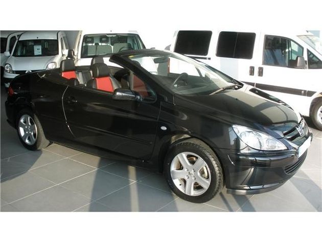 PEUGEOT 607 2.2HDi Pack