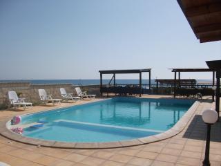 Apartamento en residencia : 2/4 personas - piscina - vistas a mar - scoglitti  ragusa (provincia de)  sicilia  italia